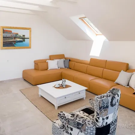 Villa Azura Brac