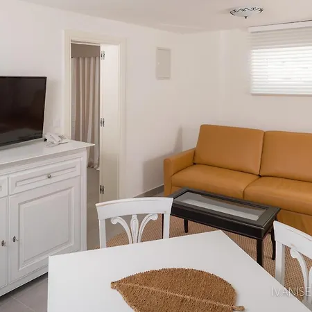 Villa Azura Brac *